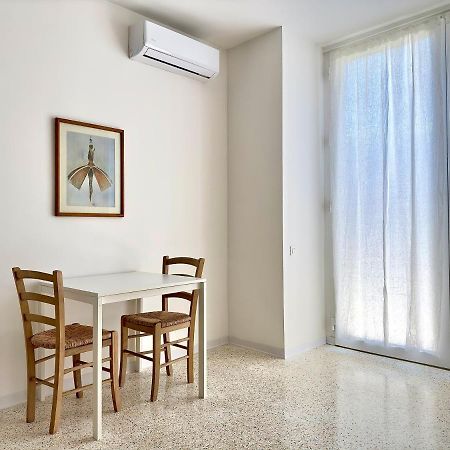 Apartments Navigli Милан Экстерьер фото