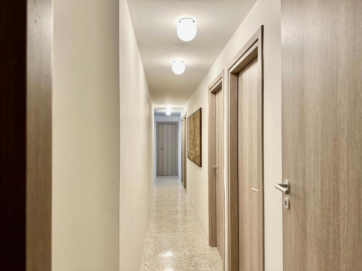 Apartments Navigli Милан Экстерьер фото