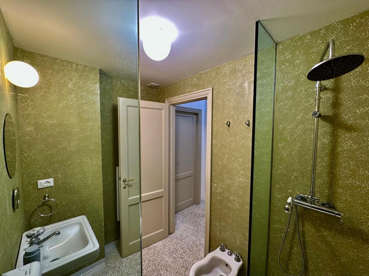 Apartments Navigli Милан Экстерьер фото