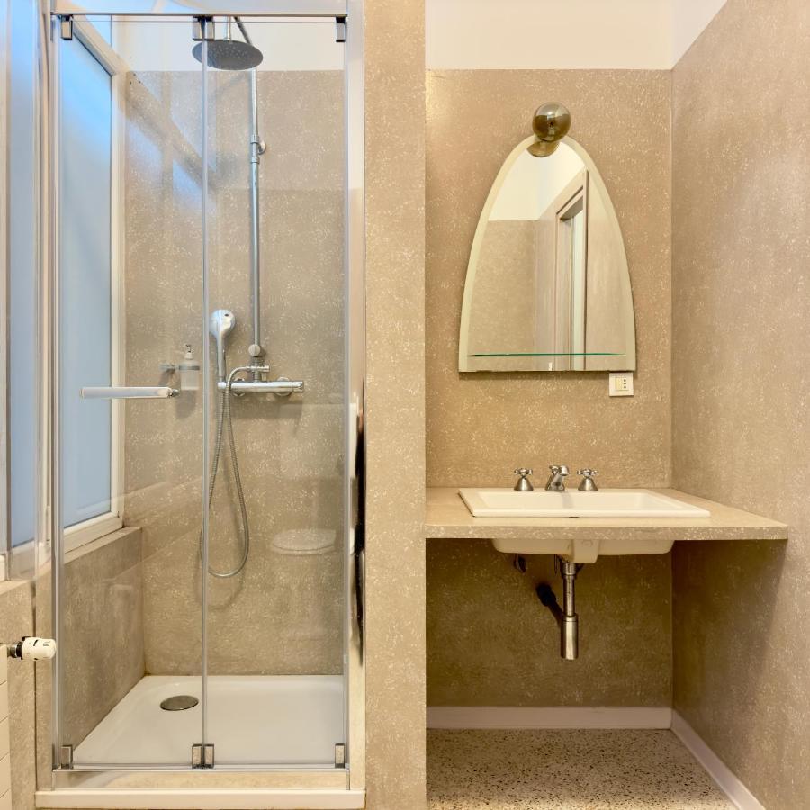 Apartments Navigli Милан Экстерьер фото